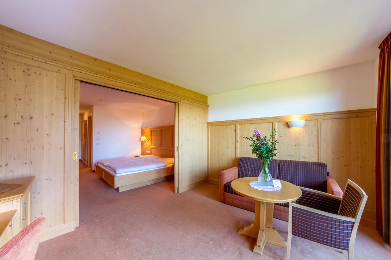 קאסטלרוטו Hotel Plunger מראה חיצוני תמונה