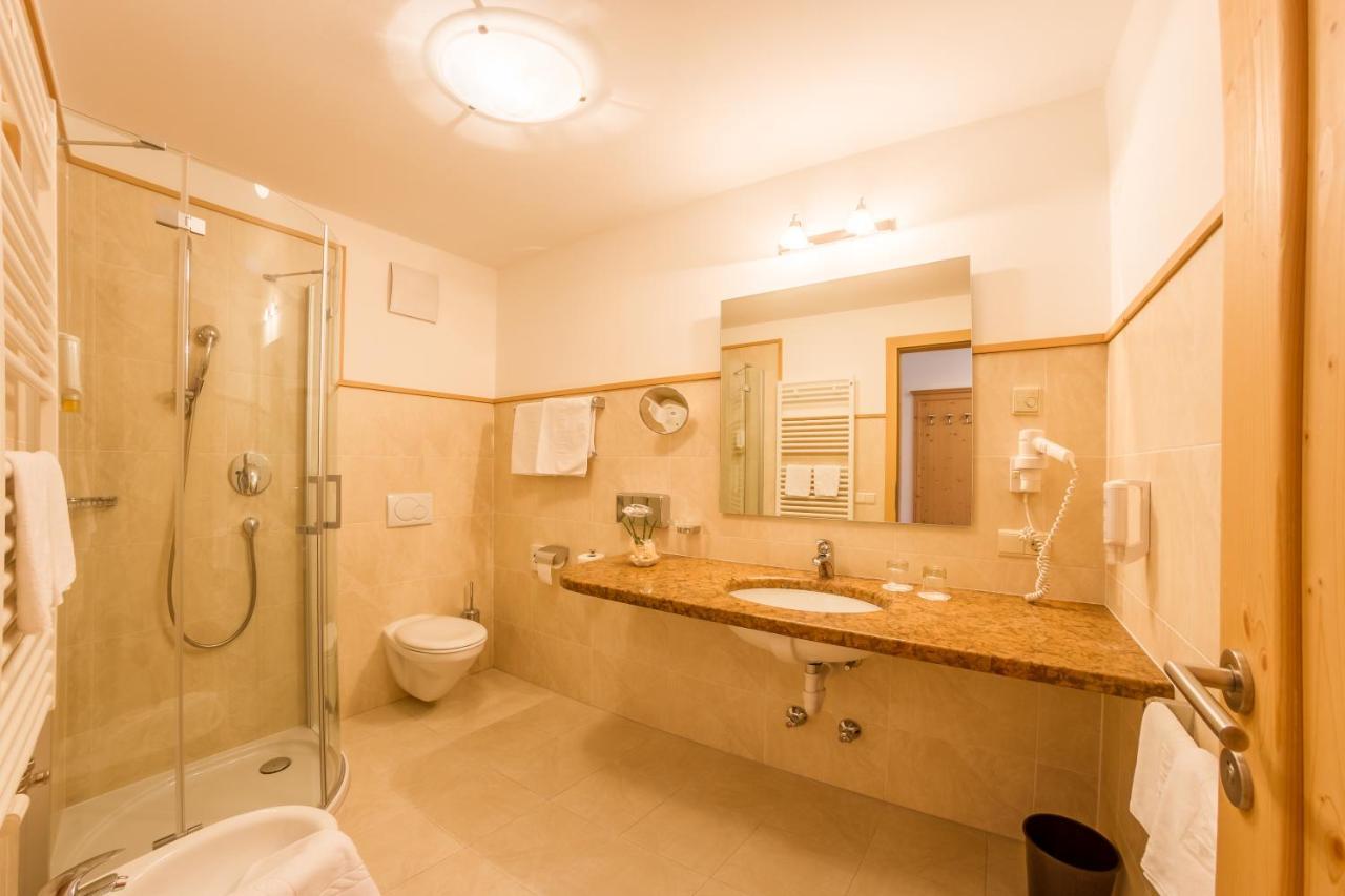 קאסטלרוטו Hotel Plunger מראה חיצוני תמונה